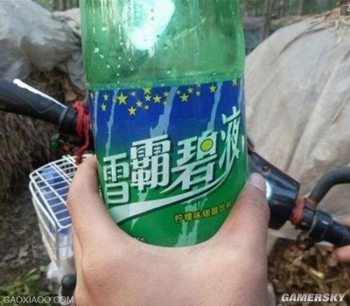 一部手機(jī)7個系統(tǒng)：那些讓人看醉的山寨